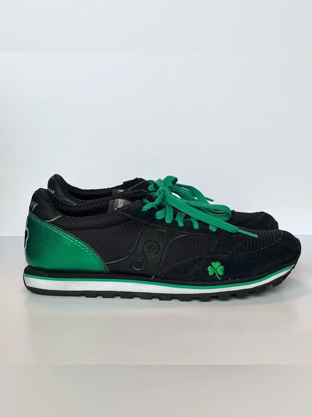 Saucony Jazz Low Pro Shamrock St Patrick’s Day Green Black Men’s 7 Women’s 8.5
